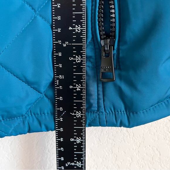 ANDREW MARC Full Zip Up Quilted Women’s Puffer Vest Turquoise Black Size Large - Picture 7 of 9